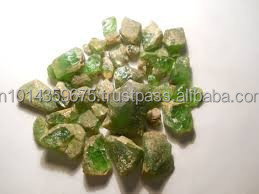 Mỏ Trực Tiếp Bán Buôn <span class=keywords><strong>Peridot</strong></span> Quá Trình Vật Liệu Thô Đá Xanh Thô <span class=keywords><strong>Peridot</strong></span> Cho Nhà Máy Trang Sức - Product Image 2