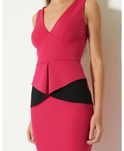 ชุดราตรีทรงเข้ารูปแบบเปปลัม แขนตกไหล่ ดีไซน์โอริกามิ ยาวกรอมพื้น สไตล์คลับ เหมาะสำหรับงานพรอมหรือโอกาสพิเศษต่างๆ - Product Image 3