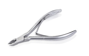 Omi กรรไกรตัดหนังกำพร้า CL-203คุณภาพสูงยี่ห้อระดับพรีเมียมสำหรับร้านเสริมสวยมืออาชีพ - Product Image 6