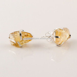 Pendientes de tuerca de Plata de Ley 925, joyería de pendientes de piedras preciosas de citrino natural, exportador de joyas de piedras preciosas de plata hechas a mano - Product Image 1