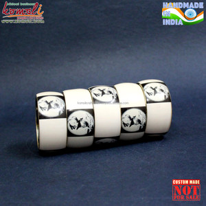 Bijoux de mode personnalisés faits à la main avec design imprimé bracelets de manchette unisexe en acier inoxydable turquoise pour les fêtes mariages cadeaux - Product Image 3