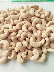 Vietnam Organic Roasted Cashew <b>Nuts</b> <b>Kernels</b> ISO Certified Vacuum Packed Good Quality Wholesale Export Phalco Brand Grade 2 Year - Product Image 2
