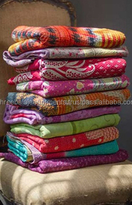 Kantha Quilt Vintage Sari Patchwork Quilt,Vintage Sariโยน,quilted Kantha QuiltอินเดียVintage Kantha Quilt Stitchมือ - Product Image 1