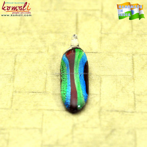 Lampe plafonnier led avec pendentif, travail de feuille d'argent, médaillon en verre de Murano, bijoux - Product Image 4