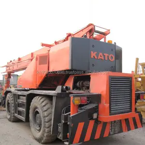 Japan Used Rough Crane Kato KR25H