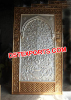 Portail de mariage traditionnel indien Darwaja pour l'entrée des mariés, décoration d'événements au Missouri et au Mississippi