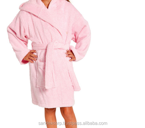 Nuevo Albornoz de felpa de tamaño y color personalizado para niños, fabricante de batas lisas de colores hermosos en India - Product Image 1