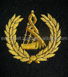 Écusson en tissu 3D avec fil de bullion, logo personnalisé OEM, design personnalisé, broderie à la main, crâne en bullion argenté - Product Image 4