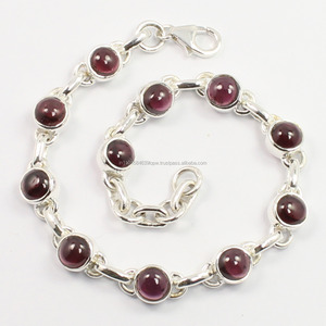 กำไลข้อมือเงินแท้ 925 ประดับพลอยโกเมนแท้ ของขวัญทางศาสนา ได้รับการรับรอง สำหรับงานแต่งงาน จาก Sunrise Jewellers สำหรับผู้ชายและผู้หญิง - Product Image 1