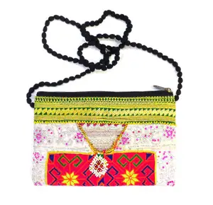 Banjara kutchi กระเป๋าคลัทช์แฮนด์เมดสไตล์วินเทจปักโลโก้สไตล์โบฮีเมียนทันสมัยซิปซับในผ้าฝ้าย - Product Image 1