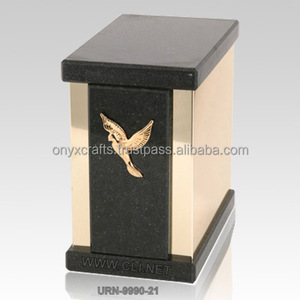 Urna de cremación de estilo americano chapada en oro de mármol negro azabache al por mayor calidad superior con diseño elegante - Product Image 1