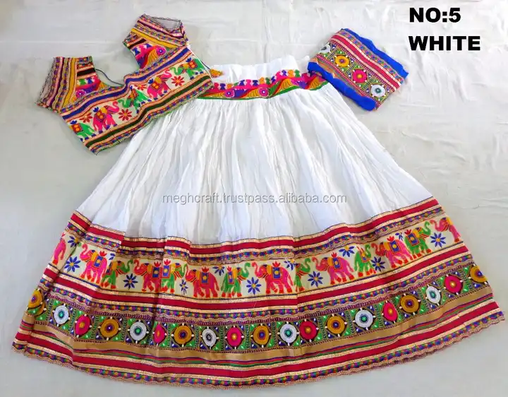 Girls Chaniya Ghagra Choli-Baby Girls Navratri Lehenga Outfit-Gujarati –  ShopBollyWear.Com