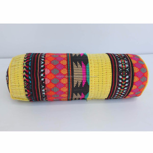 Colorido diseño personalizado poliéster relleno algodón terciopelo oblongo Yoga refuerzo - Product Image 1