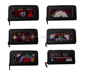 Mayorista Auténtico Gypsy Banjara Clutch Wallet - Product Image 4