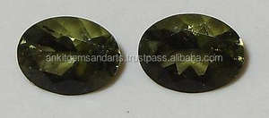อัญมณี Moldavite ตัดรูปไข่ - Product Image 3
