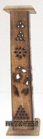 Porte-encens en bois classique fait main, durable, avec motif sculpté, pour aromathérapie et parfum d'ambiance.