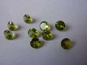 
 
 
 Peridoto Verde Natural, Piedras Preciosas Sueltas, Corte Brillante Redondo de 6 mm para Joyería - Peso Personalizado, Venta al por Mayor de Coszcalt Expo - Product Image 2