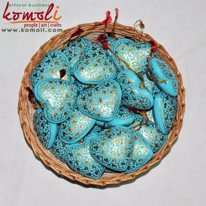 <b>Christmas</b> Ornament Paper Mache Hand Painted Wooden Black <b>Heart</b> with Leaf Design Wooden <b>Hearts</b> <b>Christmas</b> Decorations - Product Image 4