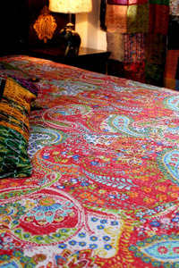 Paisley <b>Kantha</b> Bed Cover Handmade Paisley <b>Kantha</b> <b>Throw</b> - Product Image 2