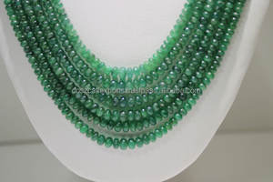 Collier de perles rondes en émeraude verte naturelle non traitée, réglable, certifié par une tierce partie - Product Image 4