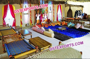 Punjabi pueblo tema fase última boda Mehndi etapa con Punjabi estatuas boda colorido Mehandi etapa con estatuas - Product Image 4