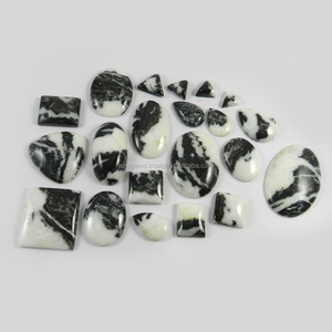 พลอยสีม่วงผสมหินโมราม้าลายธรรมชาติ102.18 Gms - Product Image 3
