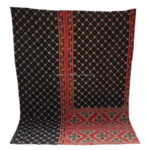 Indian Wholesale <b>Kantha</b> <b>Quilt</b> Traditional Floral Design Cotton <b>Kantha</b> Blanket - Product Image 4
