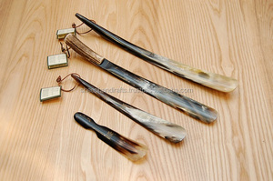 ที่ใส่รองเท้าแบบแขวนยาวและสั้นเป็นมิตรกับสิ่งแวดล้อมมีสไตล์ด้วยงานหัตถกรรมจาก Sheeri - Product Image 5