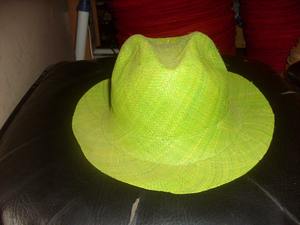 Chapeau en paille de raphia brodé à la main pour enfants avec matériau en herbe naturelle pour une utilisation en extérieur pour filles et garçons - Product Image 5