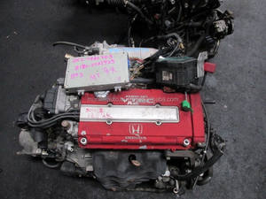 Conjunto de motor usado original de Japón para cargar contenedores de 20 pies - Product Image 5