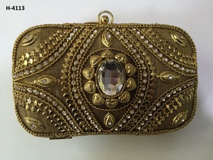 Handmade H4111 Metal Clutch Gold <b>Silver</b> Evening <b>Tote</b> <b>Bags</b> Fashionable Half-Moon Ladies' Party Clutches Online Shopping India - Product Image 3