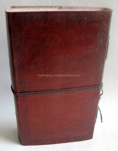 สมุดโน๊ตหนังสลักลายนูนแบบวินเทจทำมือมาใหม่ B5ปิดด้ายสีน้ำตาลสำหรับผู้ชายการเดินทางเพื่อธุรกิจปกแข็งลายดอกไม้ - Product Image 2