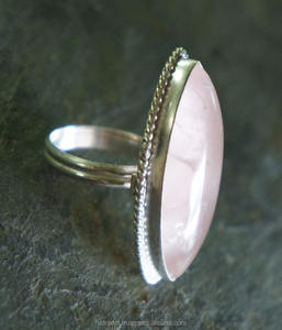 Anillo de plata, diseño de anillo de Plata de Ley 925 de cuarzo rosa para niñas, anillo de plata de piedras preciosas - Product Image 2