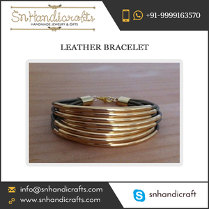Pleasing Fashion Stamping <b>Leather</b> <b>Bracelet</b> at Cheap Rates for Women - Product Image 1