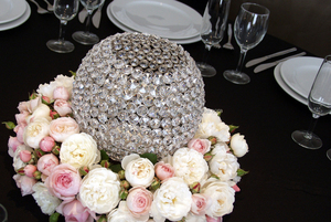 Gorgeous Glamorous Luxury Metal & Crystal Ball T-light Holder Mesa DE BODA Centros de mesa decorativos completos con precio increíble - Product Image 5