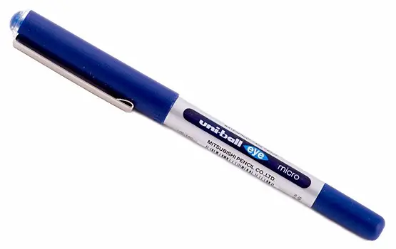 Mikro makaralı tükenmez kalem:: UB-150 mavi mürekkep