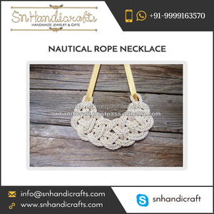 Collar de Cuerda Blanca de Moda con Cinta de Satén y Cuerda en Oro Blanco - Product Image 1