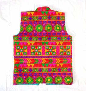 Chaqueta India al por Mayor - Chaqueta Boho Tribal - Chaqueta Bordada Estilo Gitano Banjara para Hombre - Product Image 4