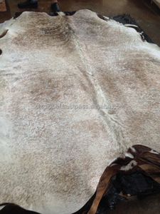 พรมหนังวัวสไตล์บราซิลคุณภาพสูง-หนังแท้-หนังวัวธรรมชาติ100% - Product Image 1