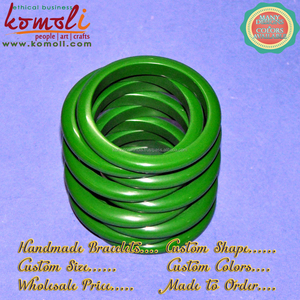Brazalete de Resina Verde Vibrante de Talla Grande, Brazaletes Multicolores - Product Image 5