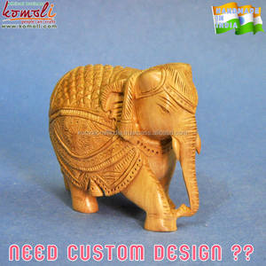 Éléphant en bois sculpté à la main indien, souvenir traditionnel et sculpture en bois décorative pour la décoration de la maison ou du bureau - Product Image 2