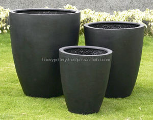 Jardinière en terrazzo-fibre de pierre noire, jardinière en GRC pour la maison et le jardin - Product Image 1