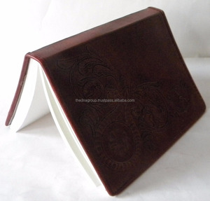 Diario de cuero de tamaño B5 hecho a mano, cuaderno A5 en relieve Floral con Paisley rústico Pippin, papel de trabajo, tapa dura, regalo de viaje - Product Image 5