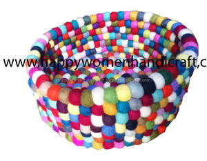 Gráficos bordados de comercio justo, bola lisa de fieltro, juegos de regalos de negocios promocionales Premium para educación decorativa y negocios - Product Image 1