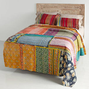 Vintage Patchwork <b>Kantha</b> <b>Quilt</b> Queen Patchwork <b>Kantha</b> Blanket Cotton Saree Throw - Product Image 2