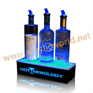 Présentoir de bouteilles de vin personnalisé et présentoir de vin de liqueur éclairé à led en acrylique - Product Image 4