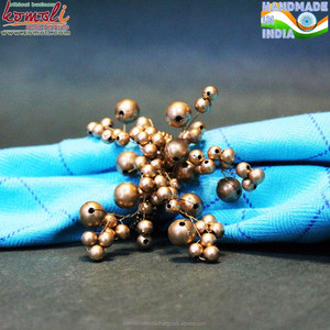 Fait main de conception de fleur de cristal en vrac en gros anneau de serviette de mariage - Product Image 6