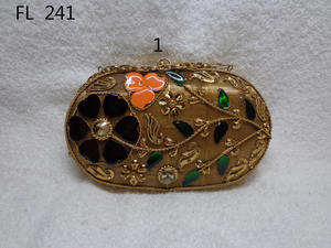 FL239 Sac à main pochette en cuir Saffiano brodé ethnique indien de créateur, en coton/jute, pour femme, idéal pour mariages, soirées et occasions spéciales, fait main - Product Image 3