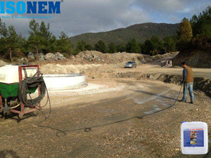 Isonem SS Chất Ổn Định Đất Lỏng, Chất Làm Cứng Thân Thiện Với Môi Trường Chất Kiểm Soát Bụi, Có Màu, Sản Xuất Tại Thổ Nhĩ Kỳ - Product Image 4