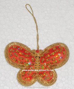 Broderie Zari, magnifique ornement de papillon - Product Image 1